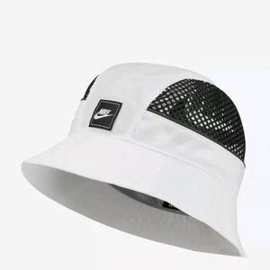 Nike Bucket Hat